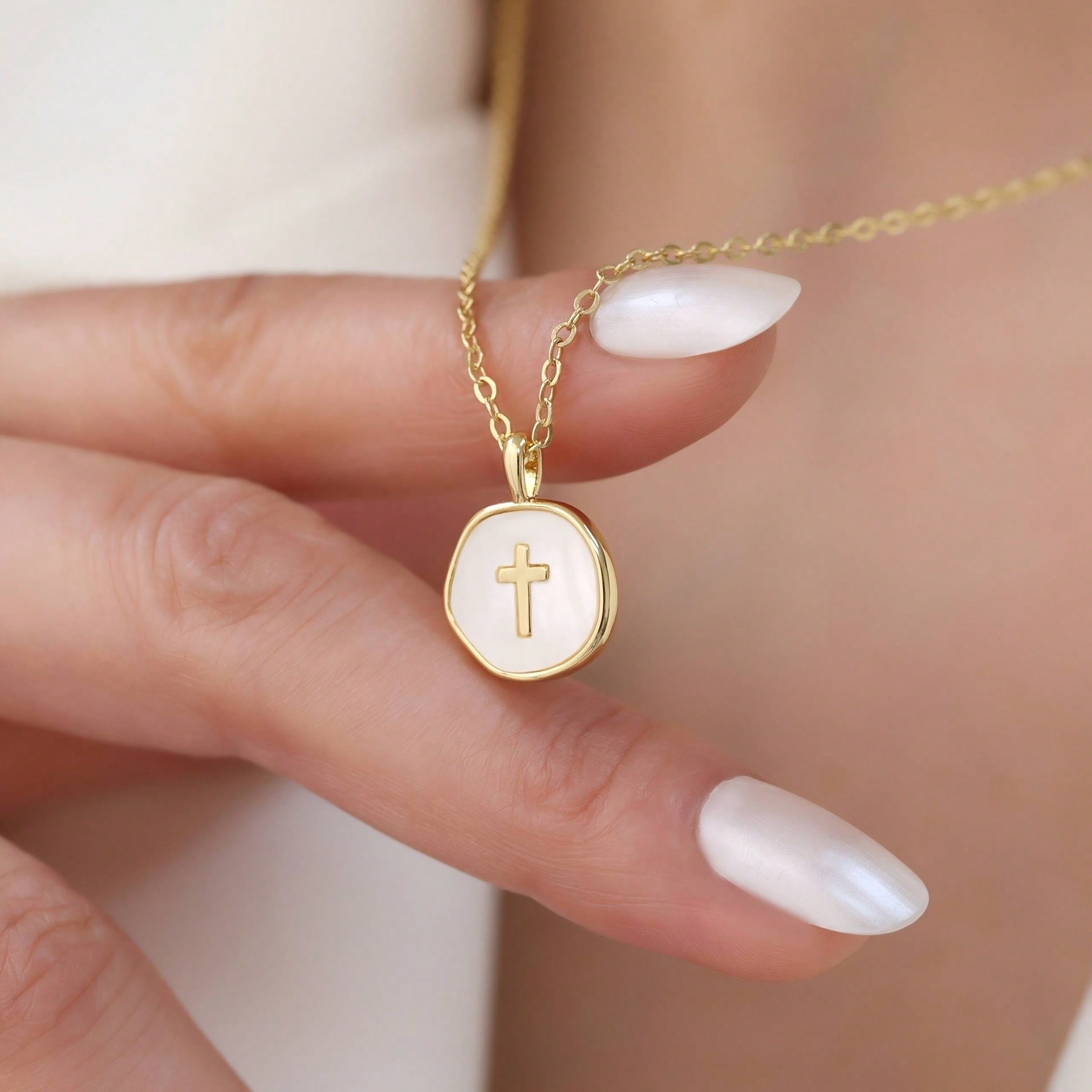 1pc Women' Steel Mini Pendant Necklace - Elegant Bohemian Christian , Minimalist Small Charm, Durable Casual Attire & Christmas Gift For Her