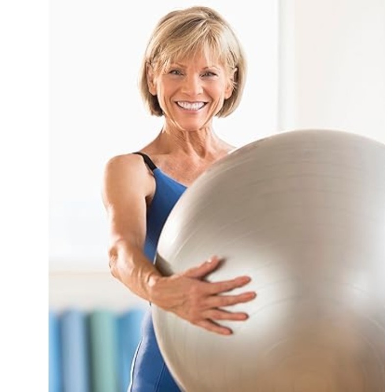 Large 45cm Diameter Pilates Fitness Ball with Air Pump - Gym-grade Balance Ball, Suitable for Fitness, Yoga, and Workouts