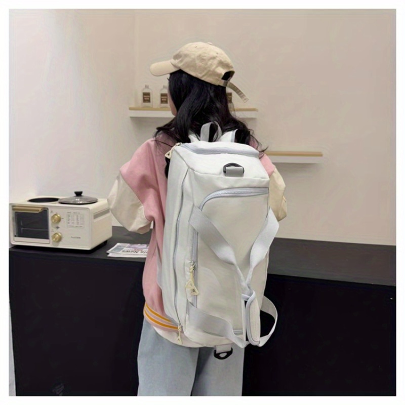 Gran Capacidad Bolsa de Gimnasio y Viaje - Convertible en Mano, Hombro o Mochila con Cierre de Cremallera - Equipaje Ligero y Duradero para Mujeres/Hombres, Negocios, Vacaciones, Yoga, Gimnasio - Compartimento Principal Espacioso & Organizador Frontal - Bolso Diario, Escapada de Fin de Semana, Diseño Minimalista, Correas Ajustables, Tote Portátil, Para Viajeros Frecuentes, Equipo Deportivo, Versátil, Costuras Reforzadas, Estilo Activo