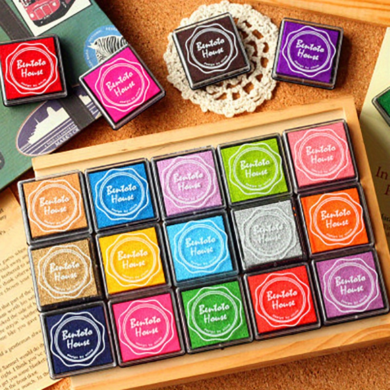 12-color/24-color square ink pad, rectangular colored ink pad, suitable for scrapbooking, letter stamps, fingerprint seals, and DIY craft projects. Safe and non-toxic for use in making albums and cards