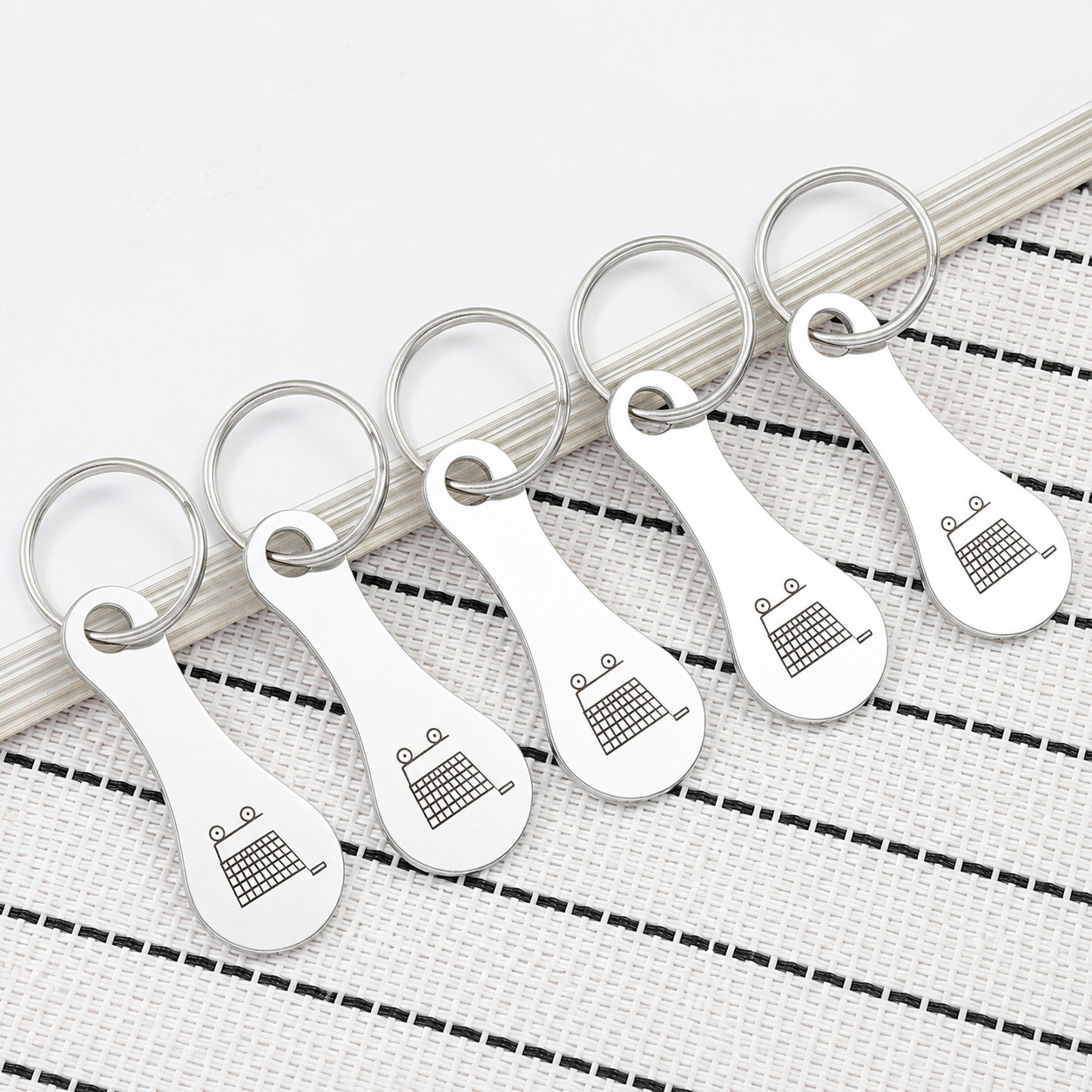 Image of 5pcs Stainless Steel Shopping Cart Token Keychains, Simple Trolley Coin Keys For Supermarket Cart Unlocking