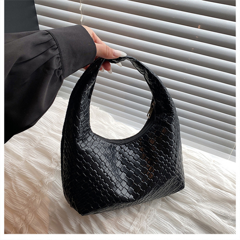 TEMU 1pc New Small-batch Casual Easy Solid Color Dumpling Bag With Woven Texture, Handbag With A High-end Feel, Fashionable Women', Versatile Hand-