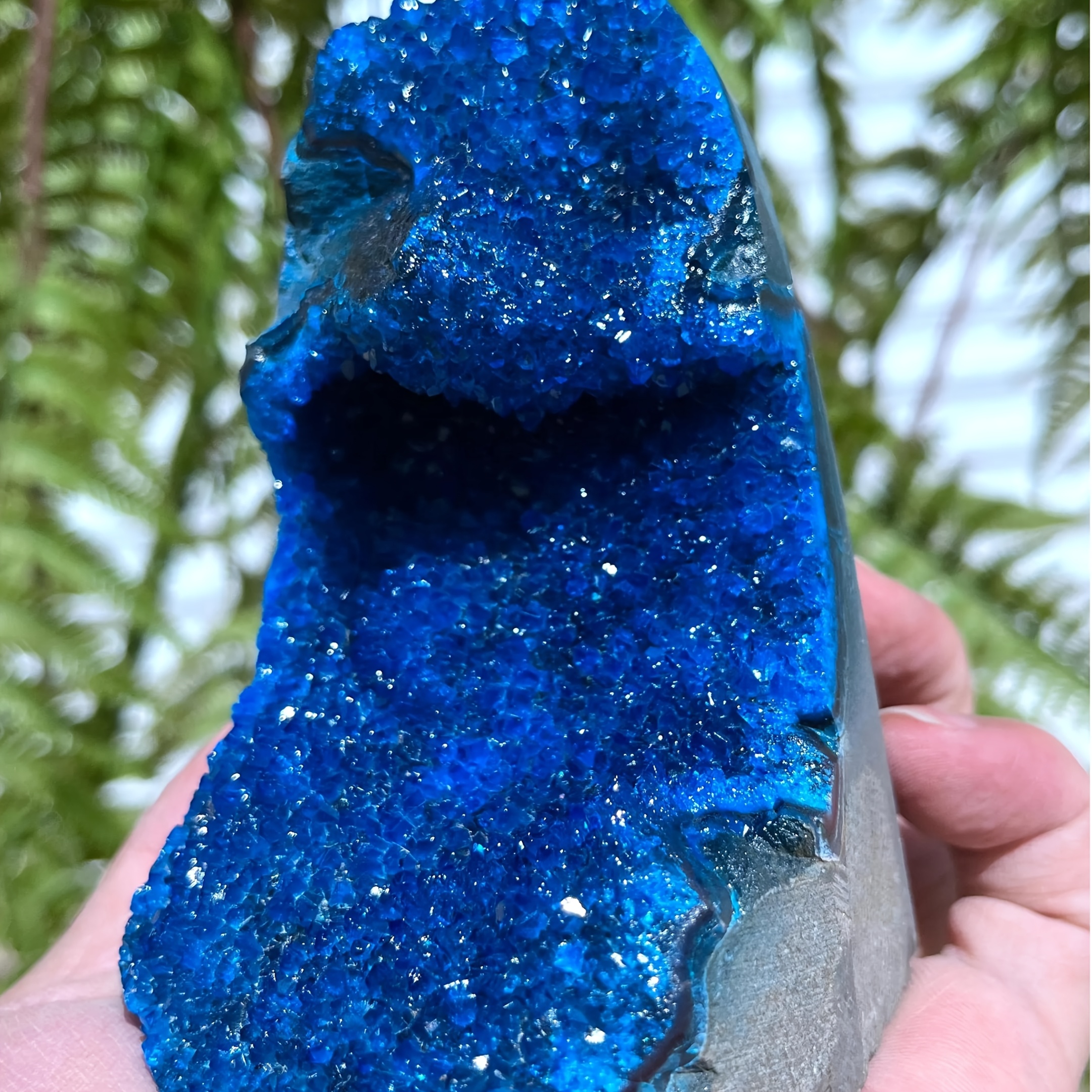 TEMU A Single Crystal Cluster Weighing Between 1100 To 1850 Grams, Featuring A . This High-quality Stone Cluster Is Ideal For Decorating Homes And