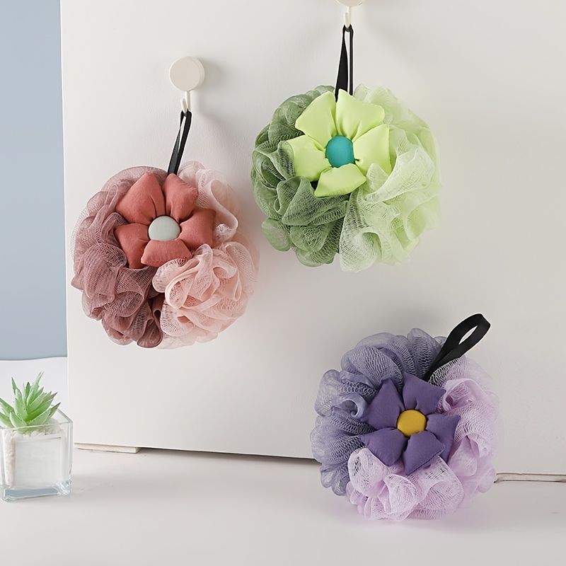 2pcs Set: Bath Ball & Heart-Shaped Hook, Floral Bath Flower