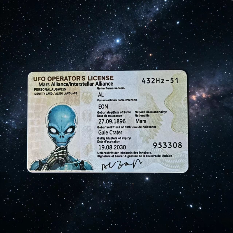 Image of Funny Driver License Card - Ufo Operator's License Suitable For Cosplay, Pranks & Gag Gifts, Novelty Pvc For Themed Parties, Fake Permit For Roleplay & Entertainment Use (non-official)