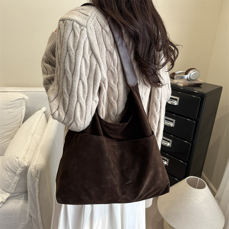 TEMU Women's Tote Bag, Vintage Suede Shoulder Bag, Relaxed Style Large Capacity Underarm Shopping Bag, Soft And Loose Bag Shape, External Patch ,