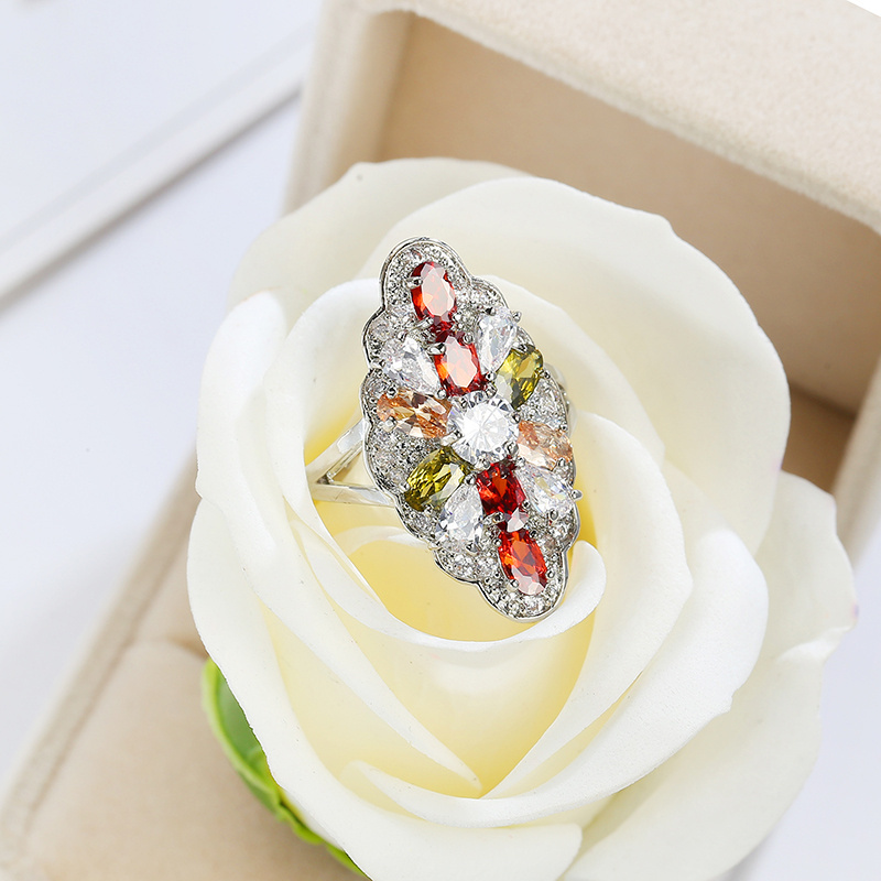 Men's Classic Floral Design Engagement Ring, Personalized Style