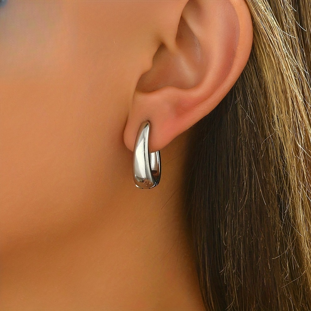 Women's 925 Silver Oval Earrings for Daily Wear