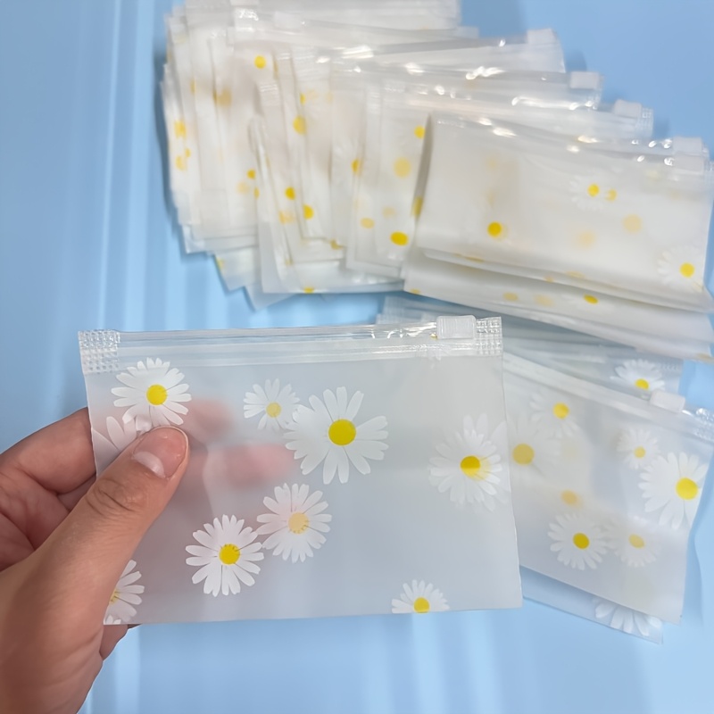 Image of Gift For Her/him 40pcs Daisy Pattern Frosted Plastic Zipper Bags - Reusable Storage Pouches For Office Supplies, Crafts, Jewelry, And Stationery - Vibrant