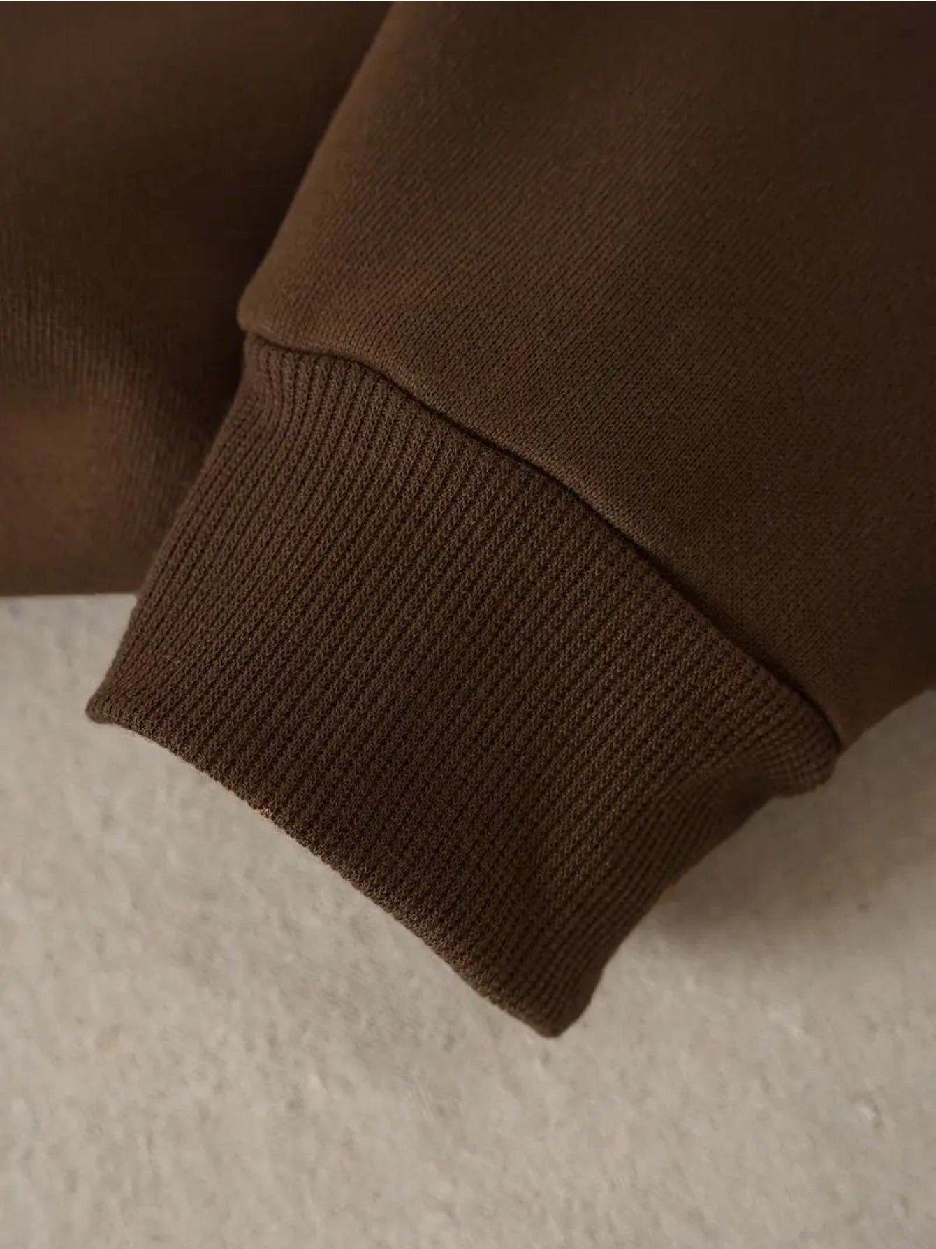 pull femme décontracté à imprimé   - design   et   marron avec   the moon, col rond   pour automne/hiver, lavable en machine, vêtement confortable, haut tendance, manches longues, style streetwear,   durable, top imprimé, pour amateurs de mode Détails du produit 3