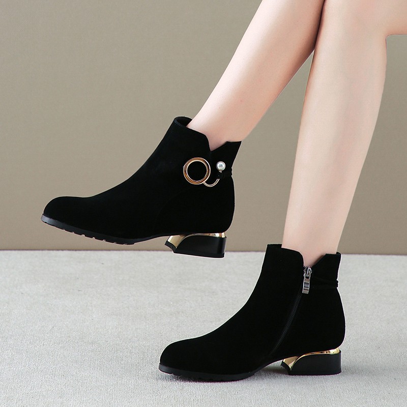Image of European And American Ladies' Round-toe Short Boots With Thick Heels. Daily Commuting Boots For Autumn And Winter. Women's Boots With Metal , Side Zipper, And Versatile And Elegant Style., Women Shoes