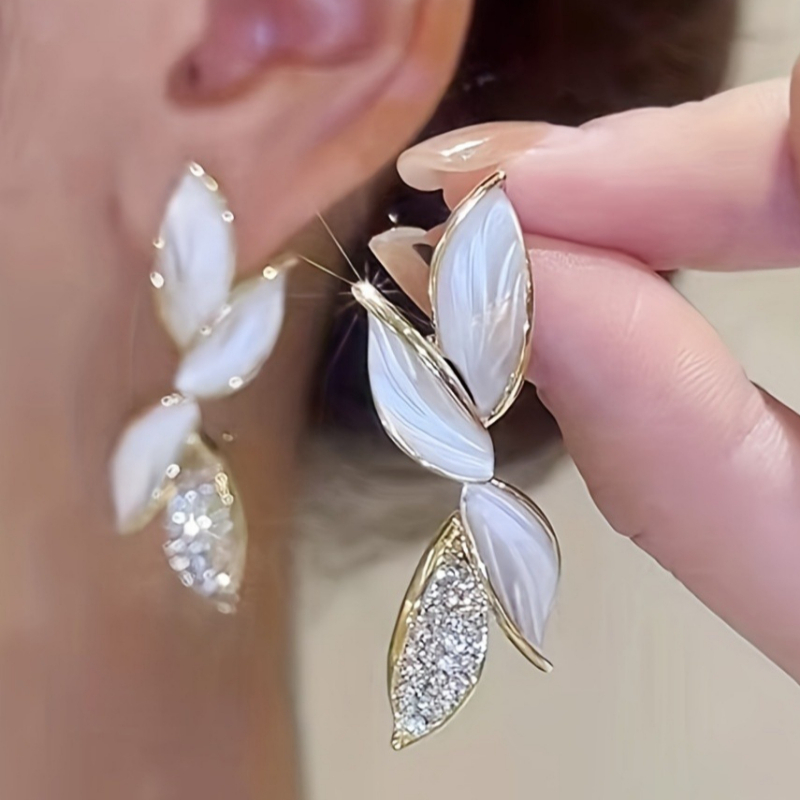 TEMU Elegant White Enamel Cz Leaf Earrings For Women Long Leaf Drop Dangle Earrings Lightweight Hypoallergenic Studs For Women Wedding Bridesmaid