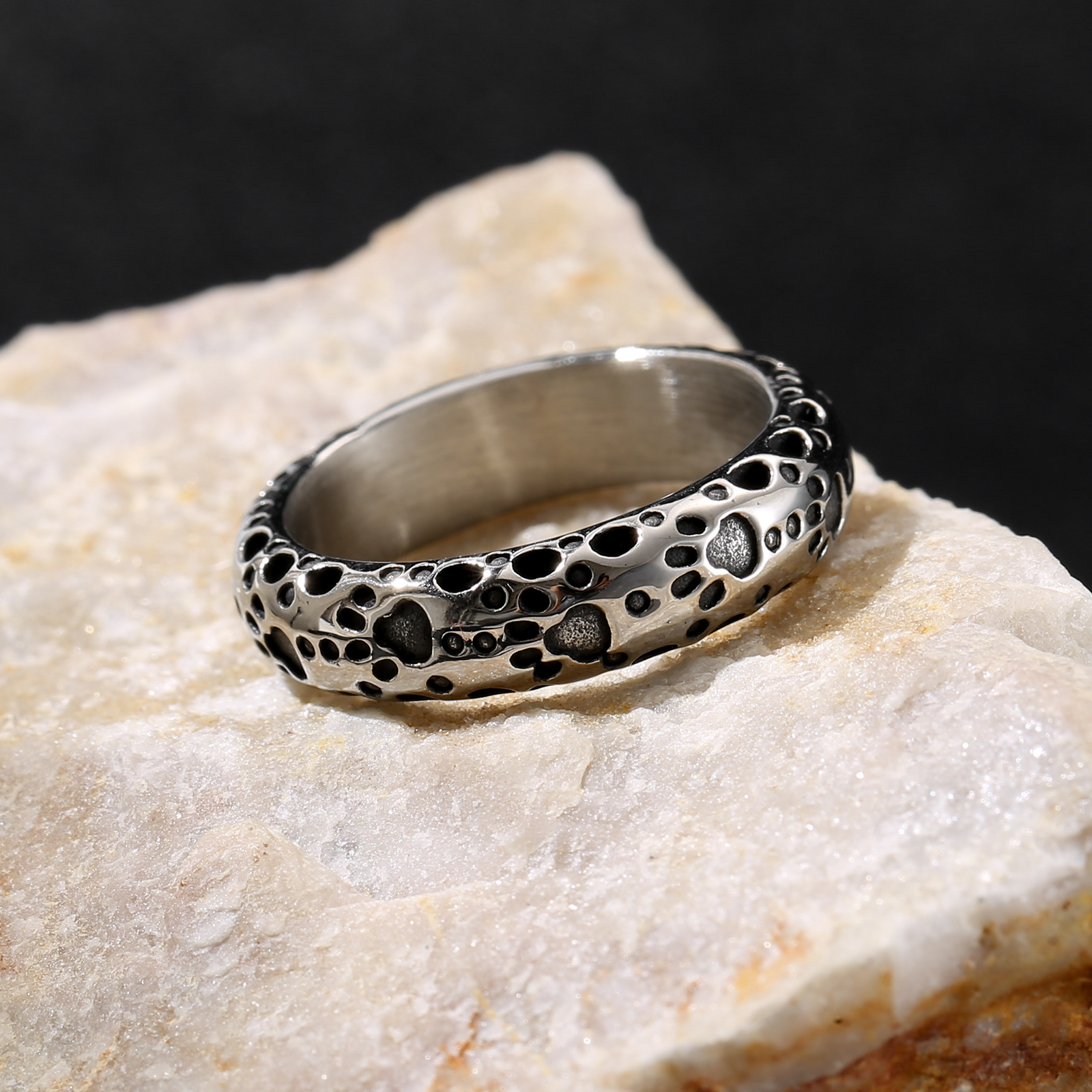 Image of 1pc 304l Stainless Steel Hollow Ring ' S Ring Men' S Ring Ring Gift Industrial Style 304l Stainless Steel Jewelry