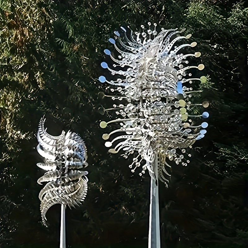 E-shop Solarbetriebene Eisen-Windskulptur - 3D Kinetische Windmühle mit filigranem Metallblatt-Design, keine Elektrizität erforderlich, für Garten-