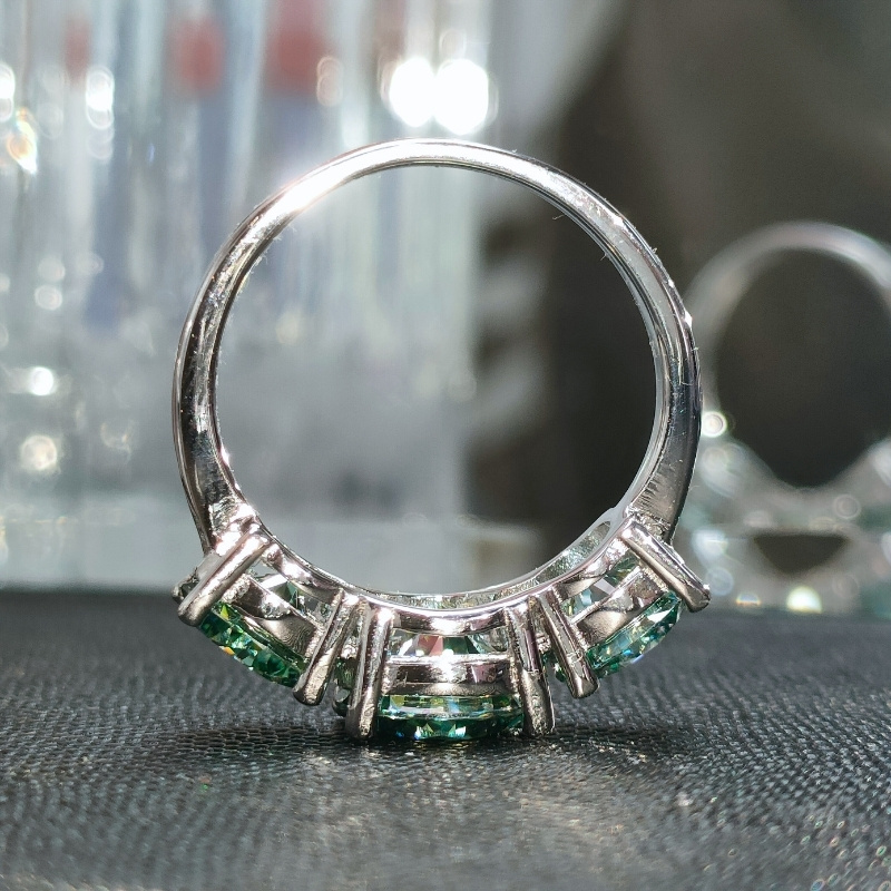 Women's 4 Carat Moissanite Engagement Ring, Perfect for Proposing
