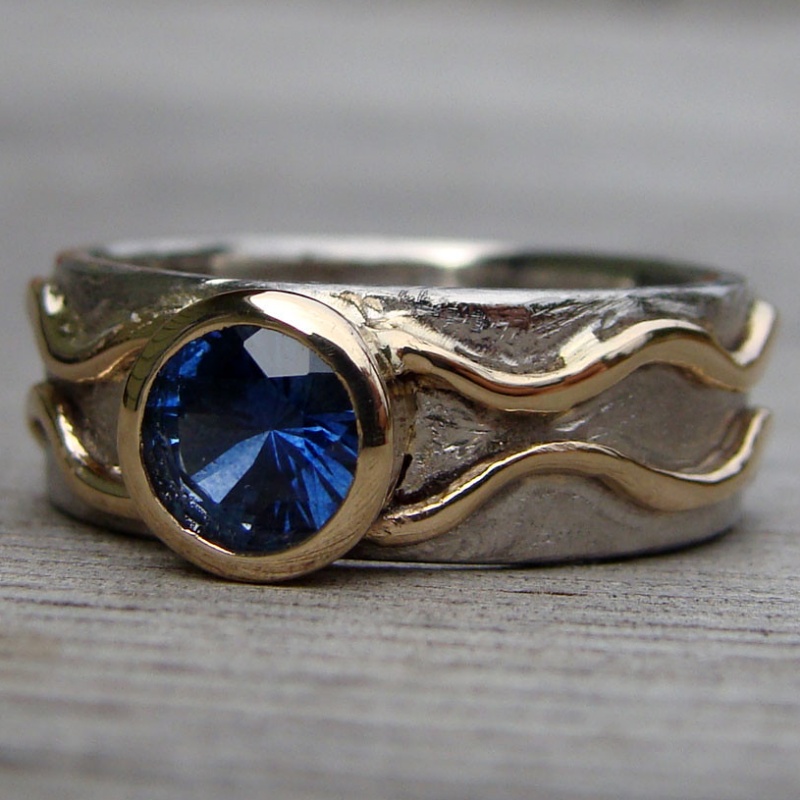 Women's Two-Tone Wavy Textured Ring Set with Blue Zirconia