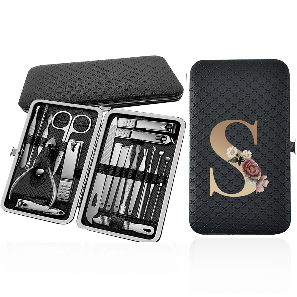 Portable 19pcs Nail Clipper Set with Beauty Tools