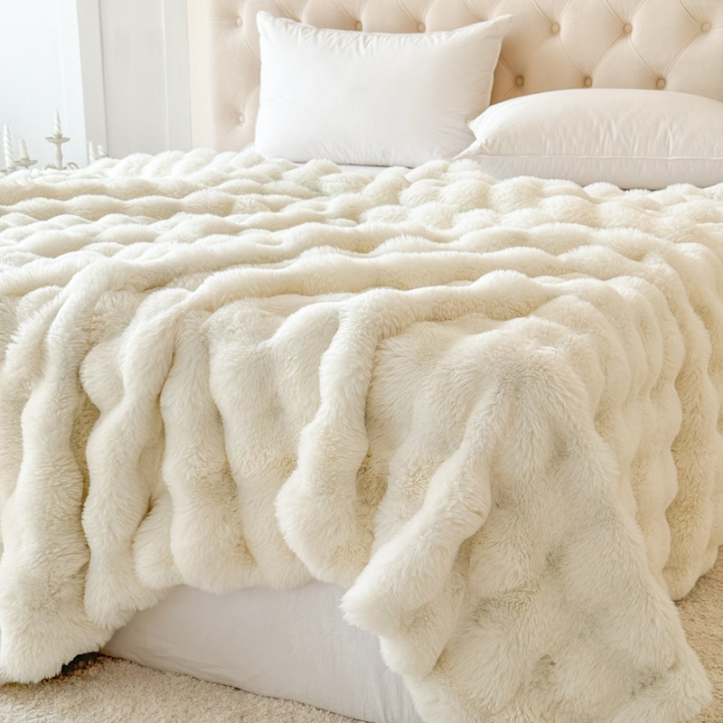 TEMU Couverture plaid 1 pièce en peluche blanc crème, douce, duveteuse et chaude, convient pour canapés, lits de chambre, siestes et pièces