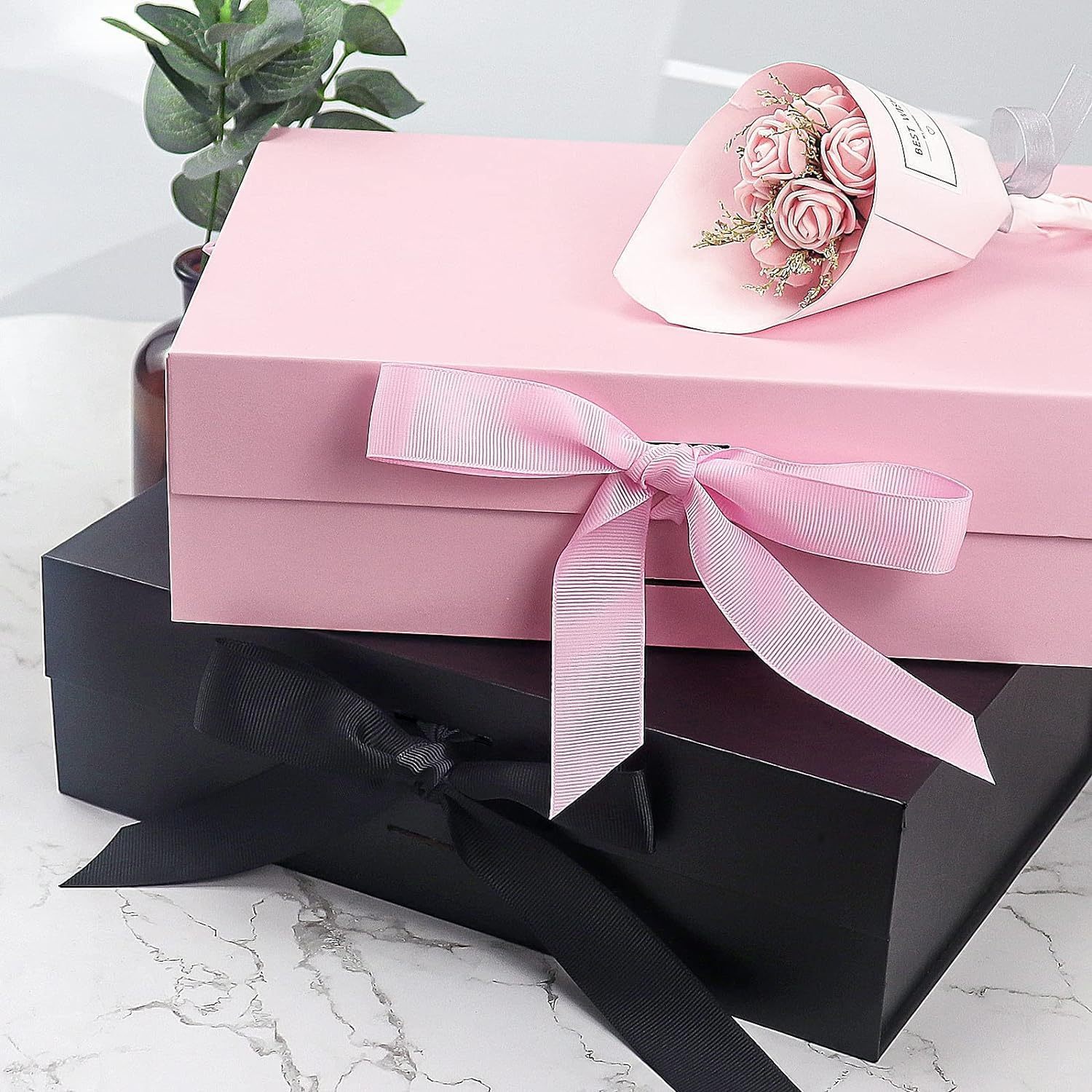 

1pc Butterfly Theme Plastic Gift Box With Lid, Solid Color Black Or Pink, Bow Accent, Foldable Packaging For Presents