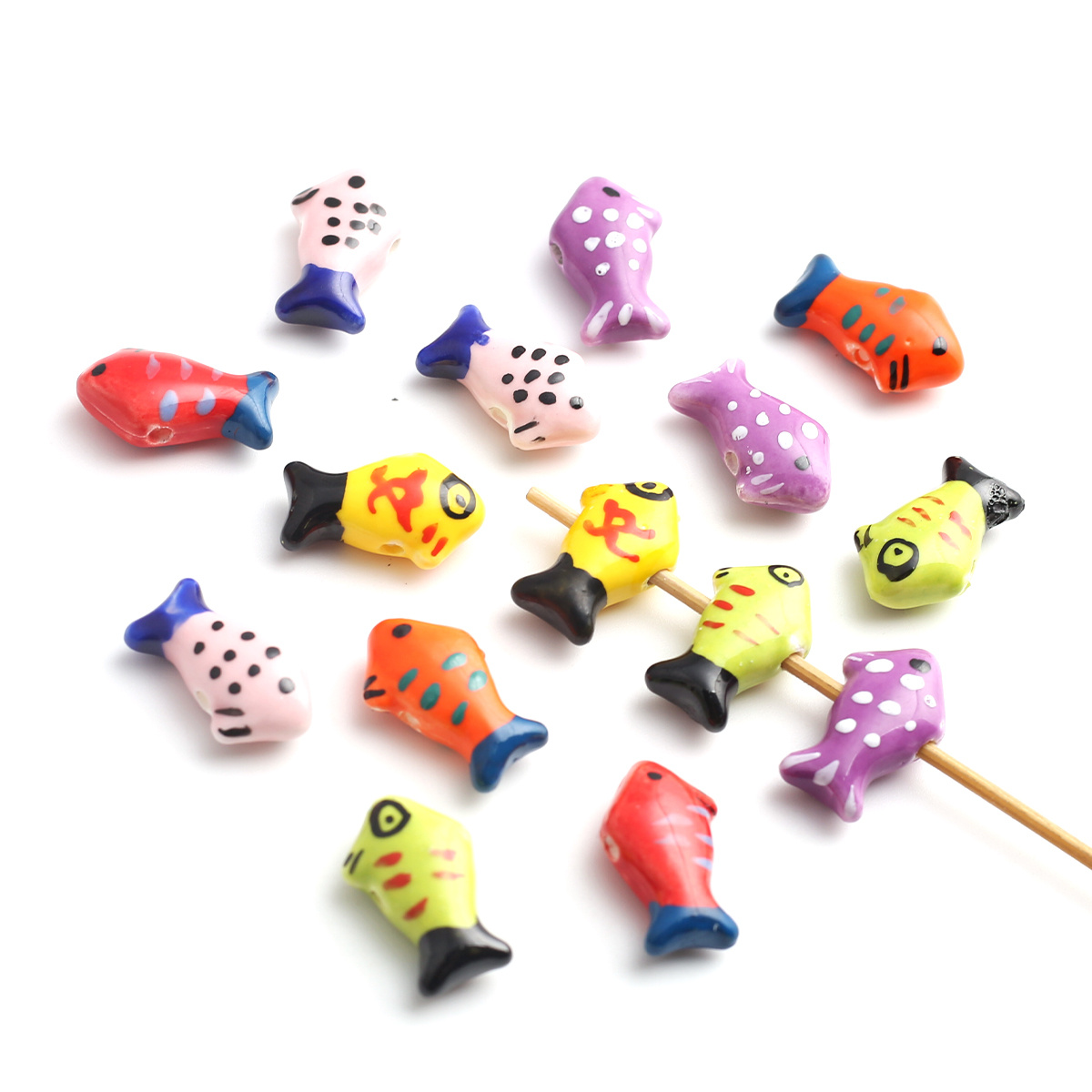 4pcs Tropical Fish Shaped Ceramic Beads for DIY Jewellery Making