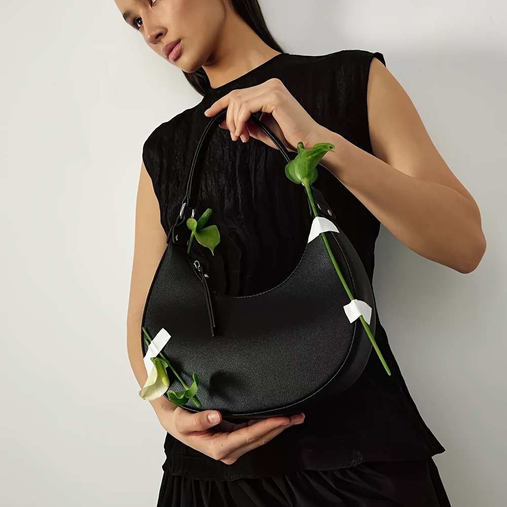 A Stylish Pu Hobo Shoulder Bag, Simple Solid Color Half-moon Underarm Bag With Zipper Closure, Adjustable Shoulder Strap, Lined With Polyester - Hand Washable - Guangzhou -