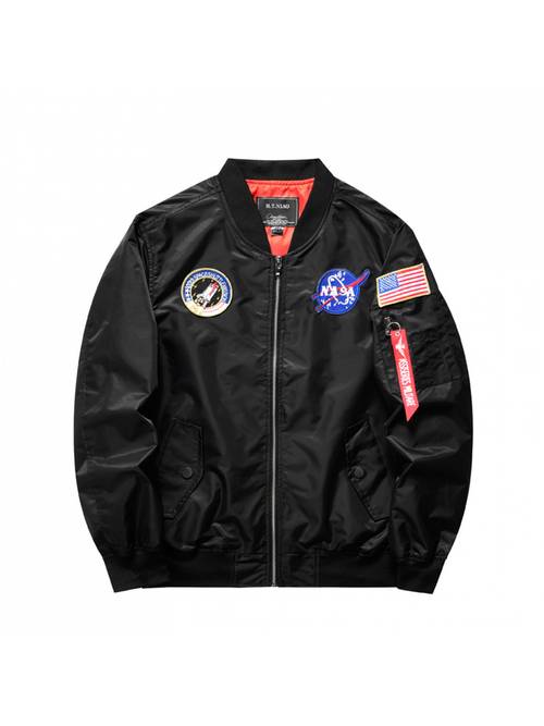 mens lightweight jacket for spring and autumn featuring a trendy oversized design