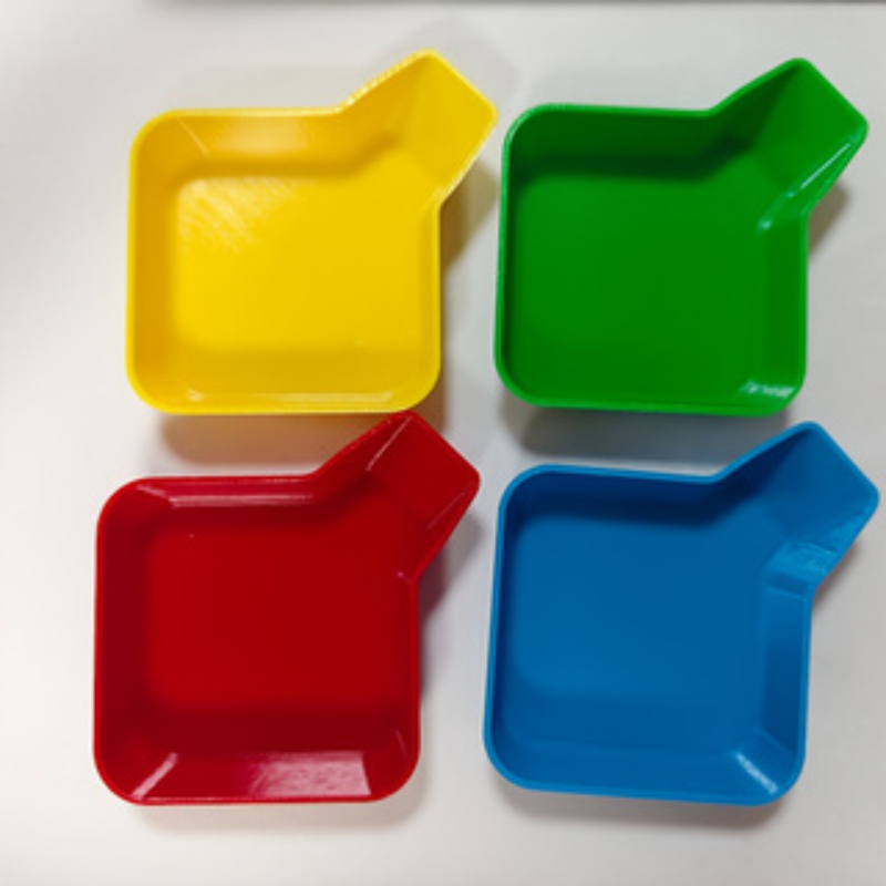 4pcs Universal Gaming Components Holder And Chips Tray, Plastic Material, For Board Games, Role-playing, Adult Use, Game Additions Storage And Organization