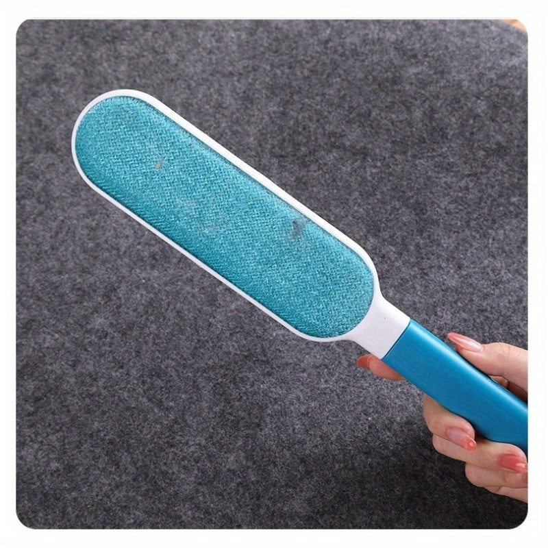 1pc m d   sticky hair removal brush   ideal for pet hair lint removal from clothing carpets and upholstery with   handle details 4