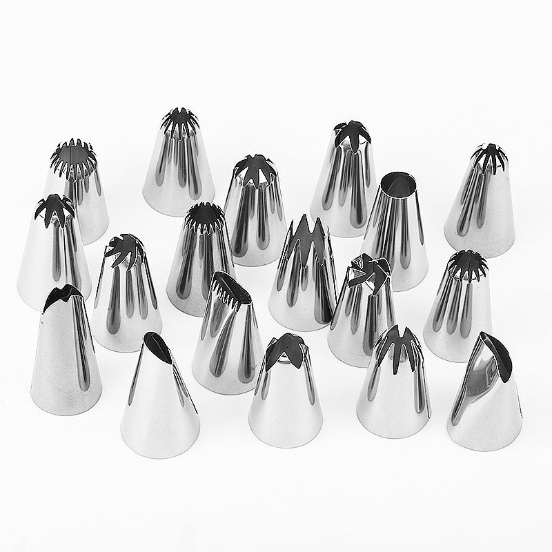 TEMU Lot de 6 douilles à pâtisserie de taille moyenne, styles aléatoires, douilles courantes pour crème à gâteau, outils de décoration pour