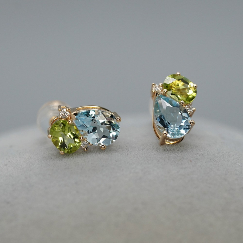 Dainty Green Cubic Zirconia Stud Earrings for Women