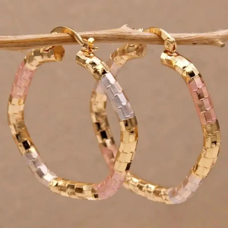 Image of A Pair Of Women's Stylish Hoop Earrings Featuring Irregular Geometric Designs In Golden, Suitable For Weddings, Daily Wear, Parties, And Middle Eastern-inspired Jewelry Additions