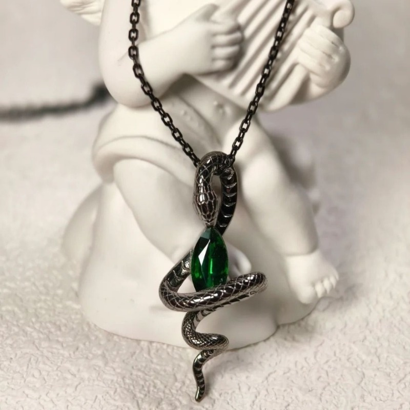 snake pendant necklace sold on Temu United States