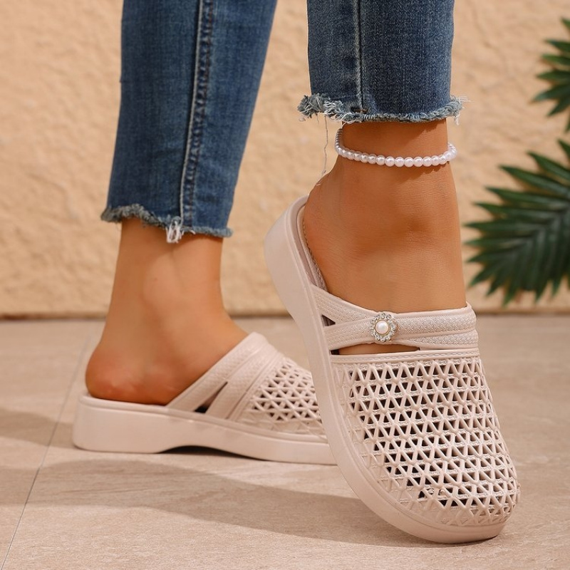 TEMU Women's New Baotou Sandals And Slippers Women's Hollow Hole Casual Fashion Wear Thick-soled Sandals And Slippers, Women Shoes