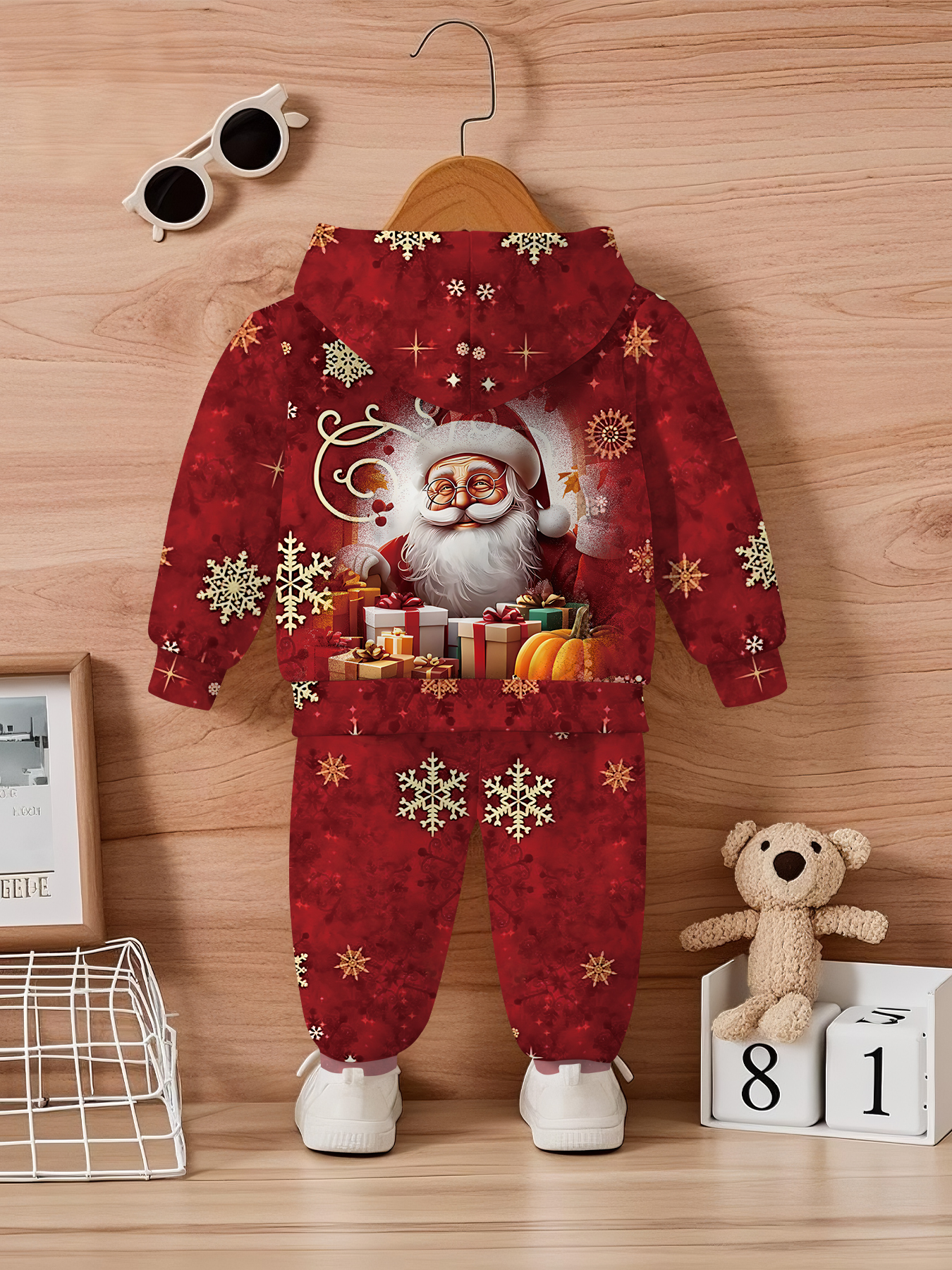 2-delige Meisjes Kerstman Gezicht & 3D Print Hooded Sweatshirt & Broek Set - Rode & Gouden Kerstoutfit met Kersthoed & Rendier Design, Casual Winterkleding voor Peuters & Kinderen, Perfect Cadeau voor Kleine Jongens & Meisjes (Machinewasbaar), voor Buiten