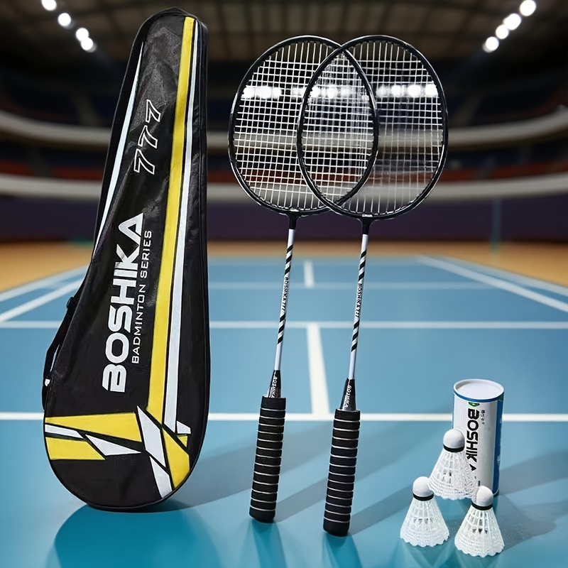 lightweight and durable   set for adults featuring 2 rackets 3 shuttlecocks and a storage bag ideal for outdoor practice suitable for   men and   for beginners and advanced players Product details 7