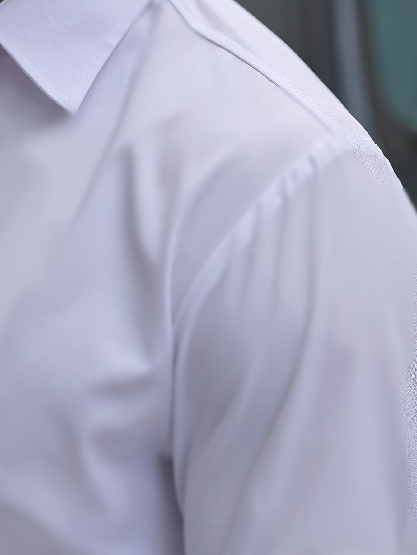 Camisa negra de manga larga para hombre con diseño geométrico - Corte ajustado, material ligero, ideal para eventos casuales o formales, top versátil | Look elegante | Tacto suave