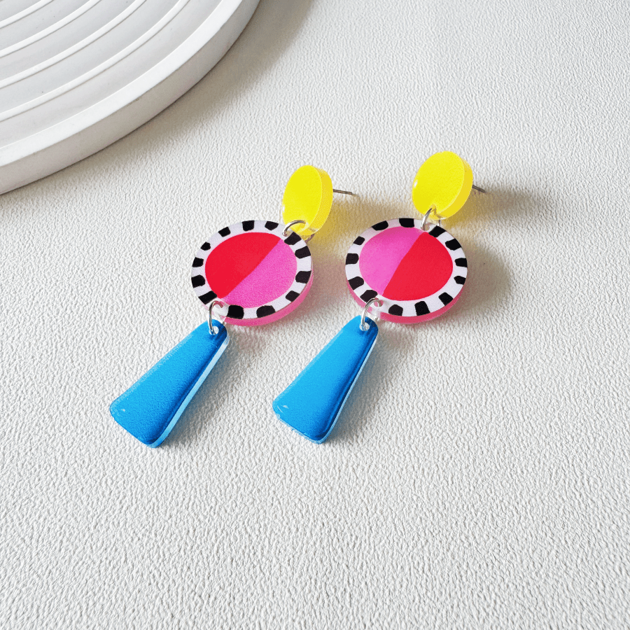Image of Earrings With Three-stage Layered Retro Geometric Contrasting Splicing, Acrylic Modern Earrings, Women's Bohemian Lightweight Jewelry, Fashion Trend Additions Or Multifunctional Jewelry For Gifts
