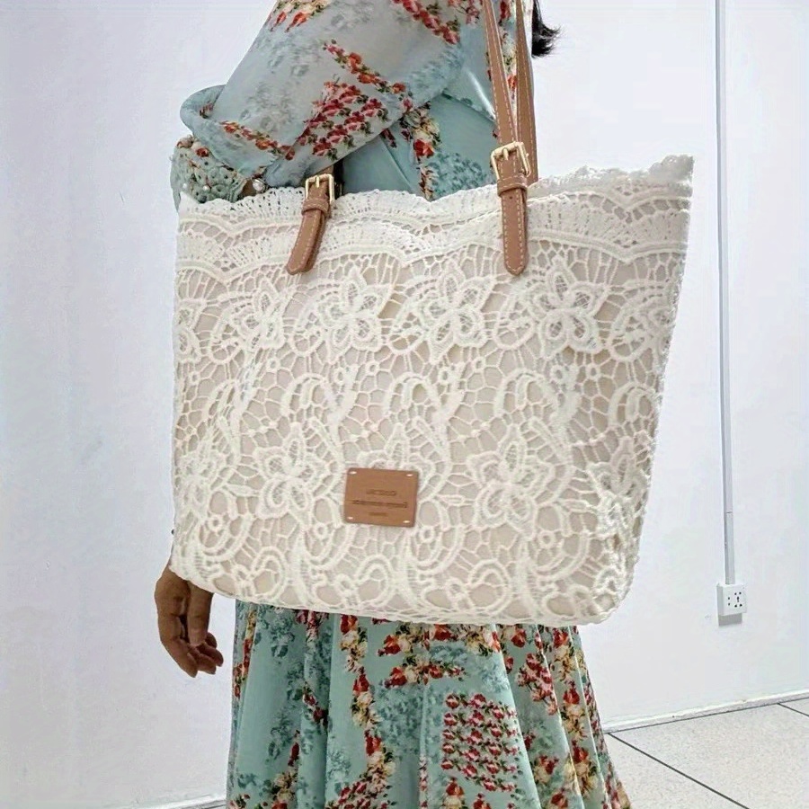 A 2025 New Lace Tote Bag, Featuring Heavy-duty Lace, a Spacious Interior, a Magnetic Snap Closure, and a Bucket-style Design. Soft and Foldable, It Makes a Great Gift for Mom. An Elegant Everyday Commuter Shoulder Bag
