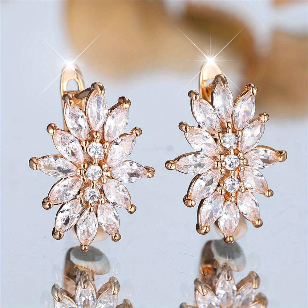 TEMU 1 Pair Elegant Golden-tone Marquise-cut Synthetic Synthetic Zirconia Leaf Drop Earrings For Women, Valentine's Day Jewelry Gift, Party & Holiday