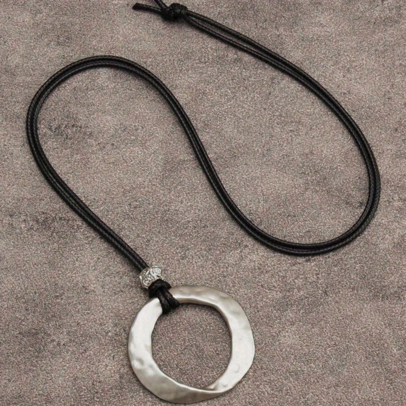 TEMU 1pc Pendentif Simple Vintage Géométrique Cercle en Alliage Argenté pour Hommes et Femmes 72cm Idéal pour Cadeaux Quotidiens, Fêtes et Extérieur