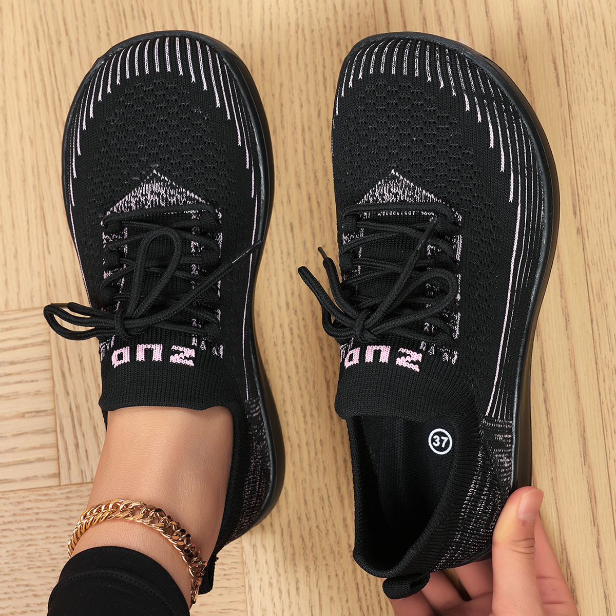 Image of Women's Wide-toe Sneakers, Slip-on Lace-up Style With Breathable Knit Upper, Comfortable And Non-constricting For Wide Or Chubby Feet, Lightweight And Non-slip Casual Walking Shoes