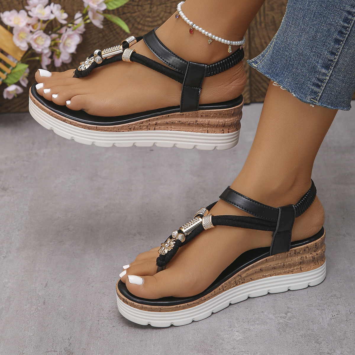new summer womens sandals with thick soles and open toes   casual wear stylish and versatile for dresses ideal for the beach Product details 3
