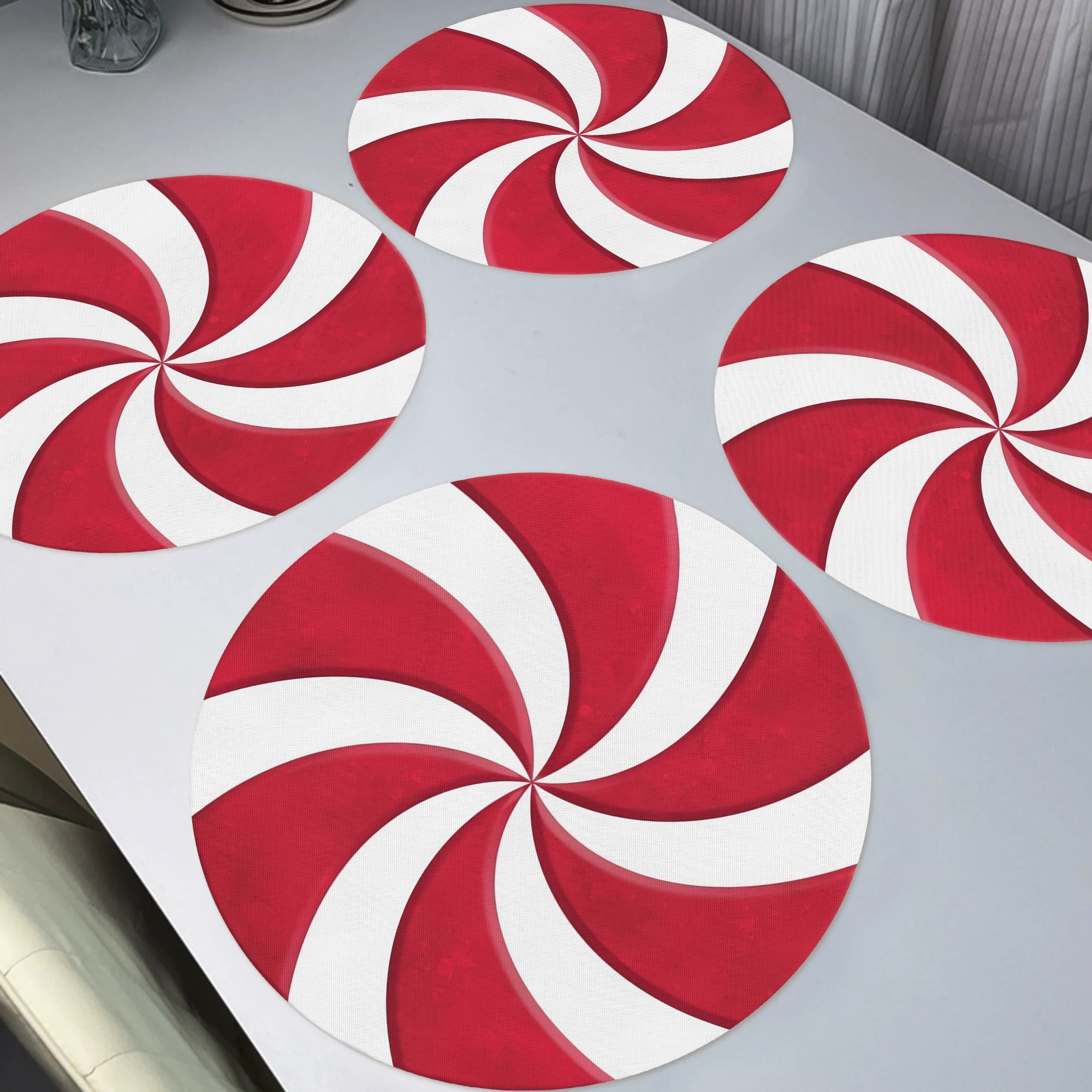 

4pcs Christmas Candy Placemats, Round Table Mats For Home Decor Non-slip Washable Place Mats For Daily Banquet Party Dining Table Decoration 15, Best For Christmas