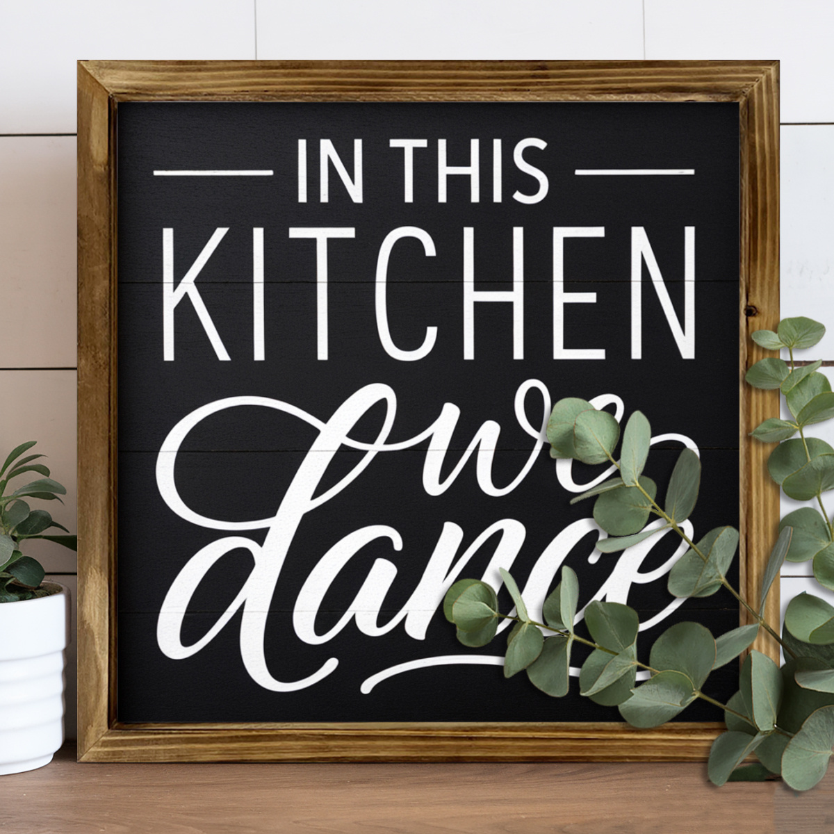 TEMU 1pc Farmhouse Wooden "in This Kitchen " Sign - Chef And Wall Hanging Decor - , No Electricity Needed - Kitchen Wall Art - 20.32x20.32 Cm