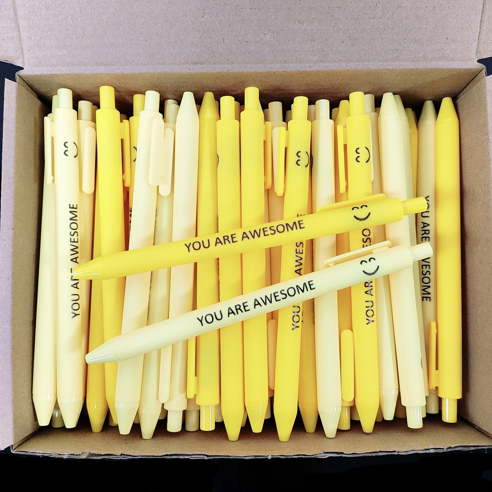 Image of 60pcs "you Are Awesome" Face Ballpoint Pen - , Employee Appreciation Pen, Perfect Gift For , Gifts For Staff Volunteer Nurse, Thanksgiving Gift/ Christmas Gift, Back To School, School Supplies
