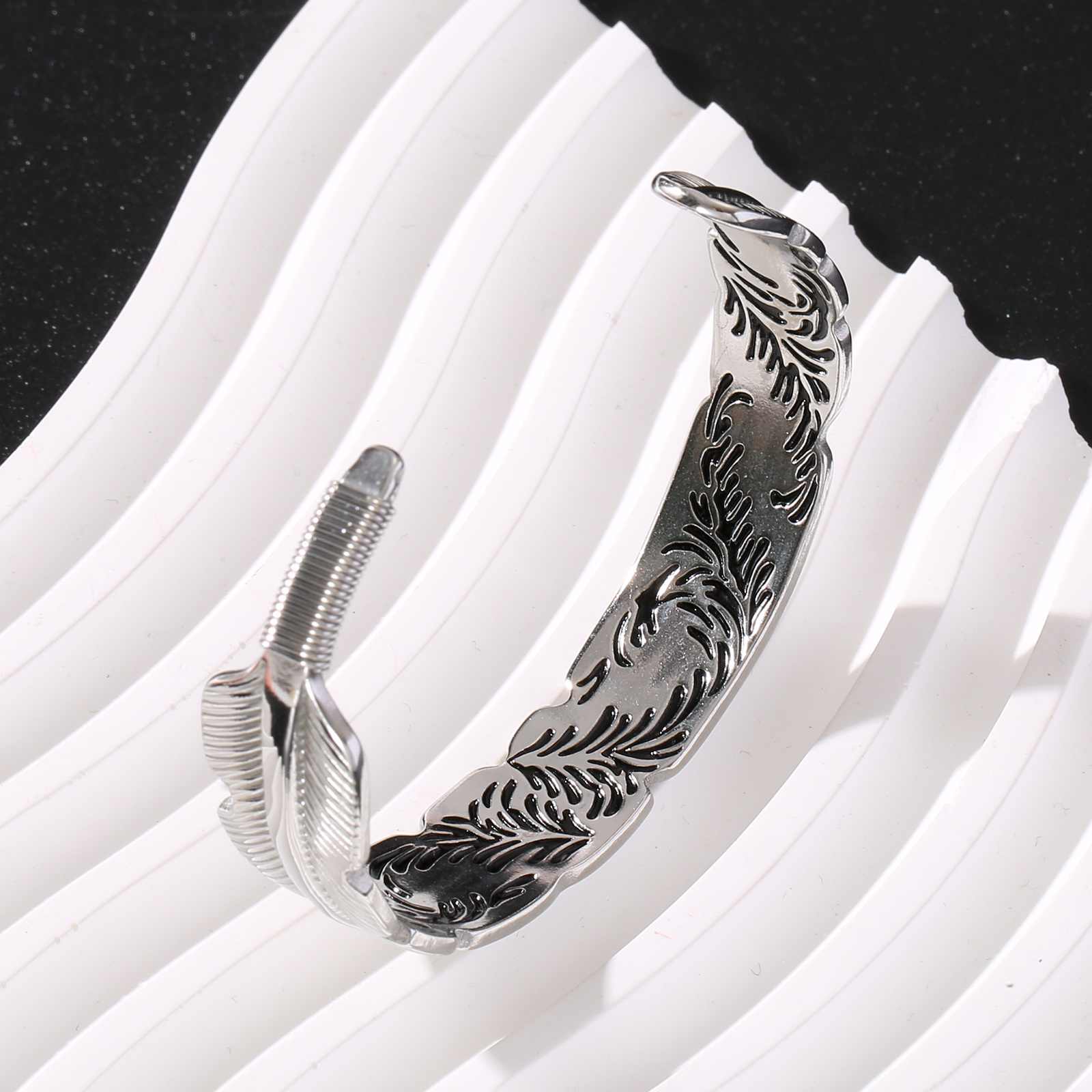 Men's Vintage Feather Relief Statement Open Bangle Bracelet