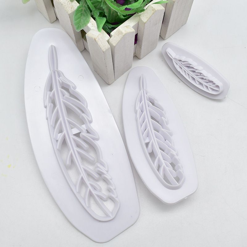 TEMU 3pcs Set Of Feather-shaped Fondant Molds, Candy Molds, And Chocolate Molds, Suitable For Cake Decorating, Baking Tools, And Kitchen Accessories