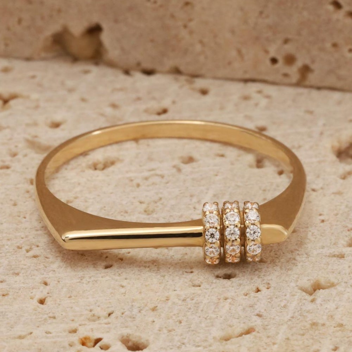 TEMU 2d Flat - Angol Two-dimensional Flat, 1 Easy Golden Three-claw Synthetic Zirconia Ring, Luxury Niche Ring, Commuting Versatile And Used As