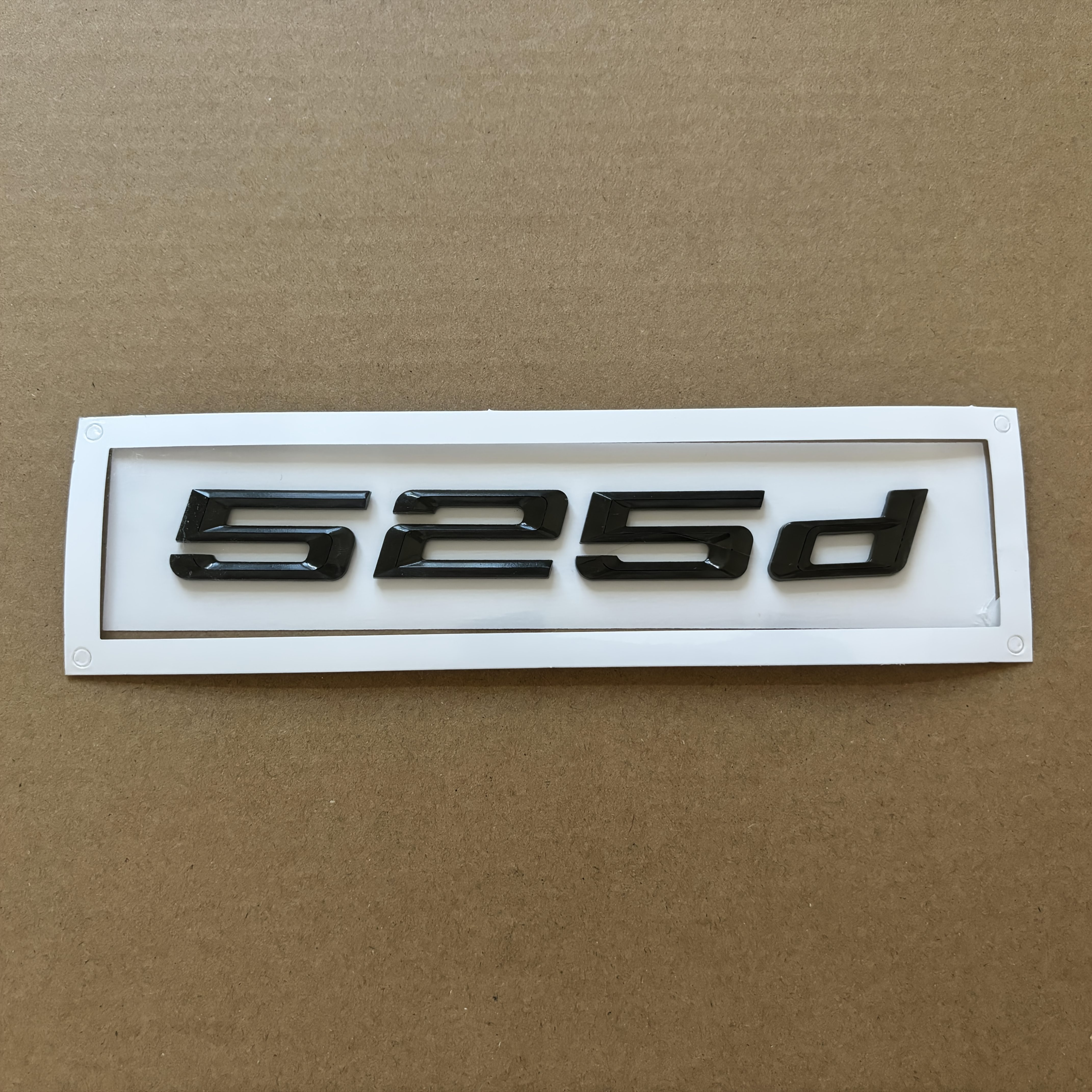 E-shop Passend für 5er-Serie 525D Buchstaben Logo Auto Kofferraum Emblem Zubehör