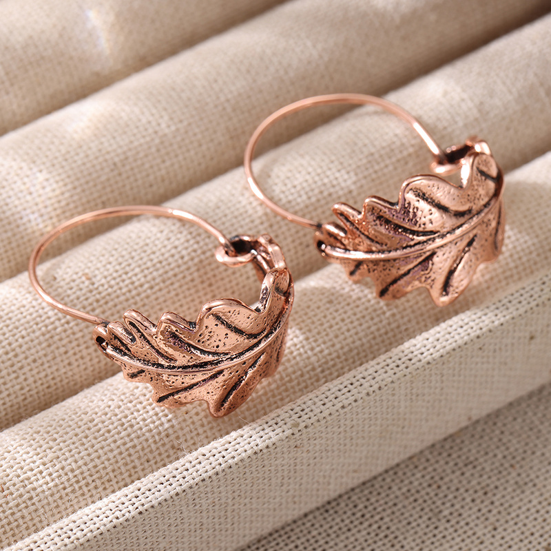 Vintage Hand Carved Geometry Leaves Drop Earrings Gift